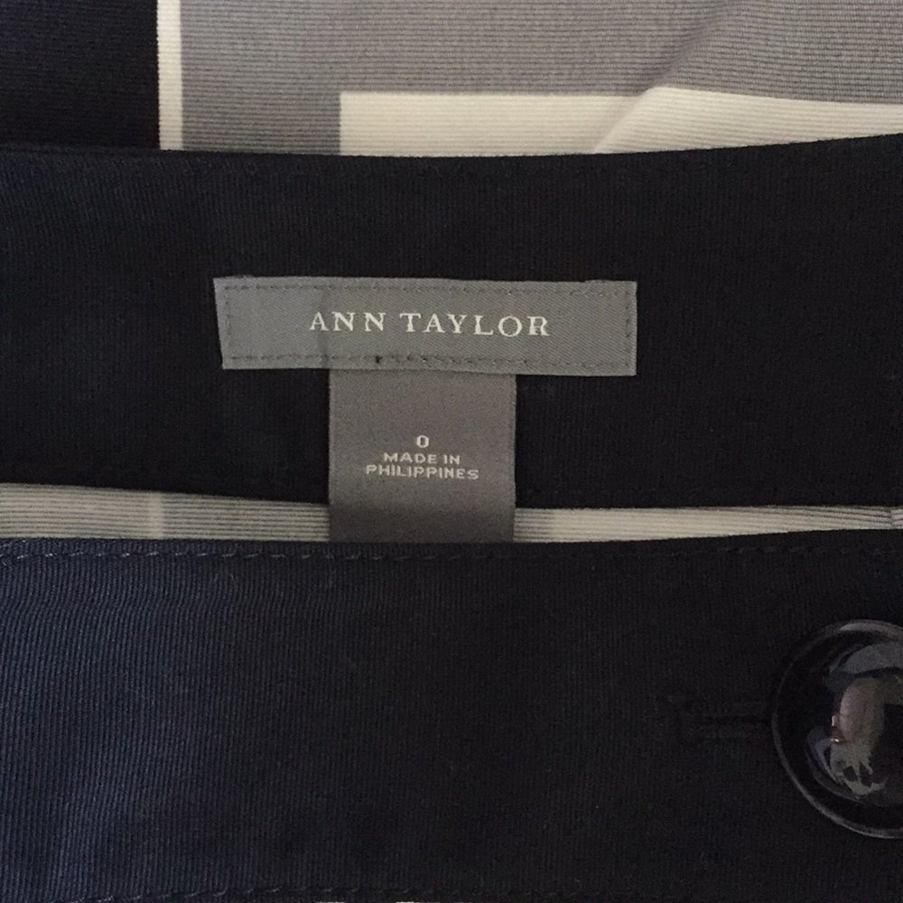 Ann Taylor Mod Geometric Button Front Mini Skirt - image 5